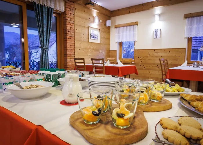 Mobile House Vegov Hram Guest house 3*