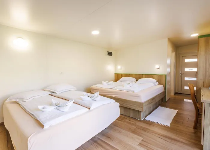 Mobile House Vegov Hram Dol pri Ljubljani